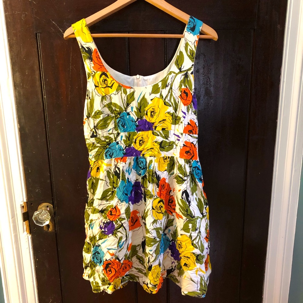 Pins and Needles mini floral dress. Size 10.